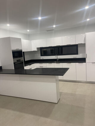 Location Maison Plain-pied cosy ,idéal pour une vie facile Claira