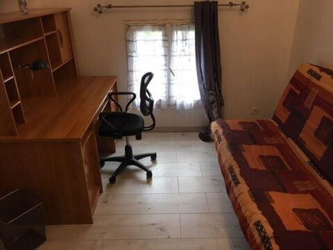   Ideal ETUDIANTE-Chambre meublée 