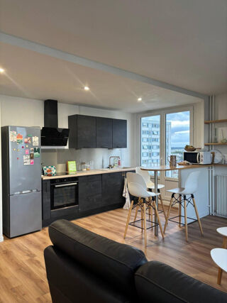   Chambre à louer dans une colocation à 3 Tours