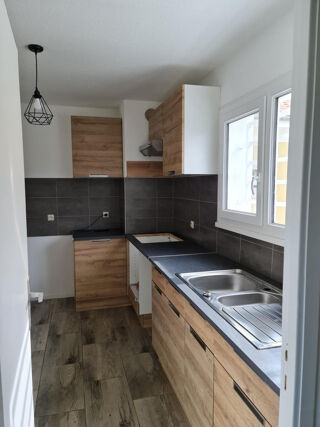  Maison à louer 5 pièces 135 m²