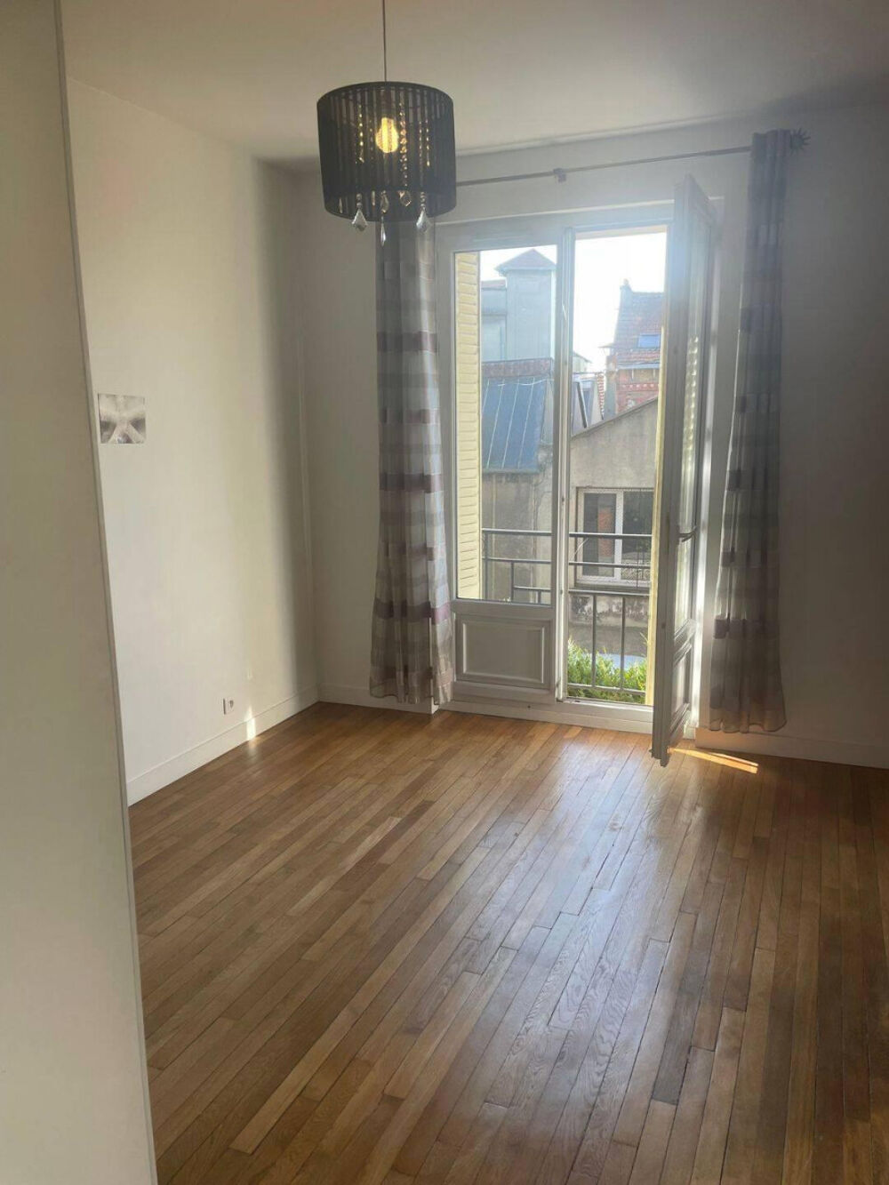 Beau 3P 54 m² traversant et lumineux  La Colonie