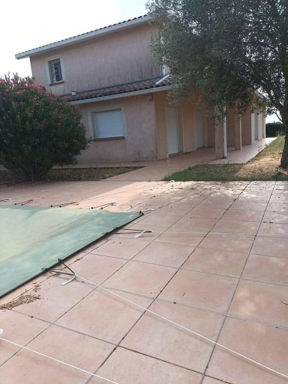 Location Maison Villa T6 de 205 m2 habitable avec piscine Aussonne