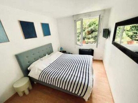   Chambre disponible dans 3 pièces 