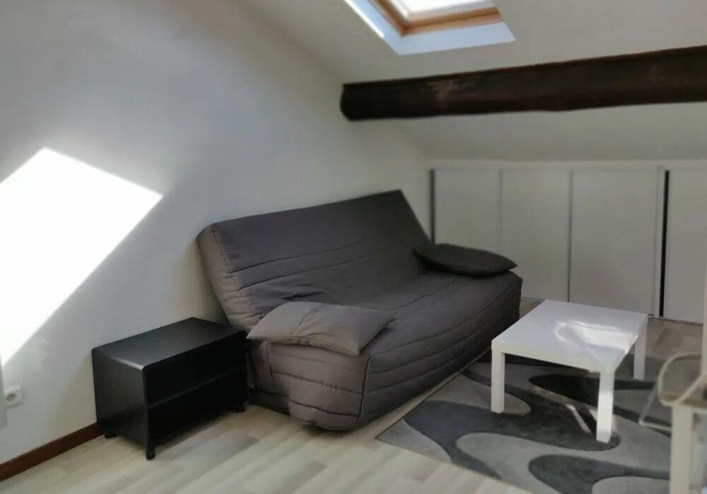 Location Appartement Beau studio meublé 20m² dans rue calme Nancy