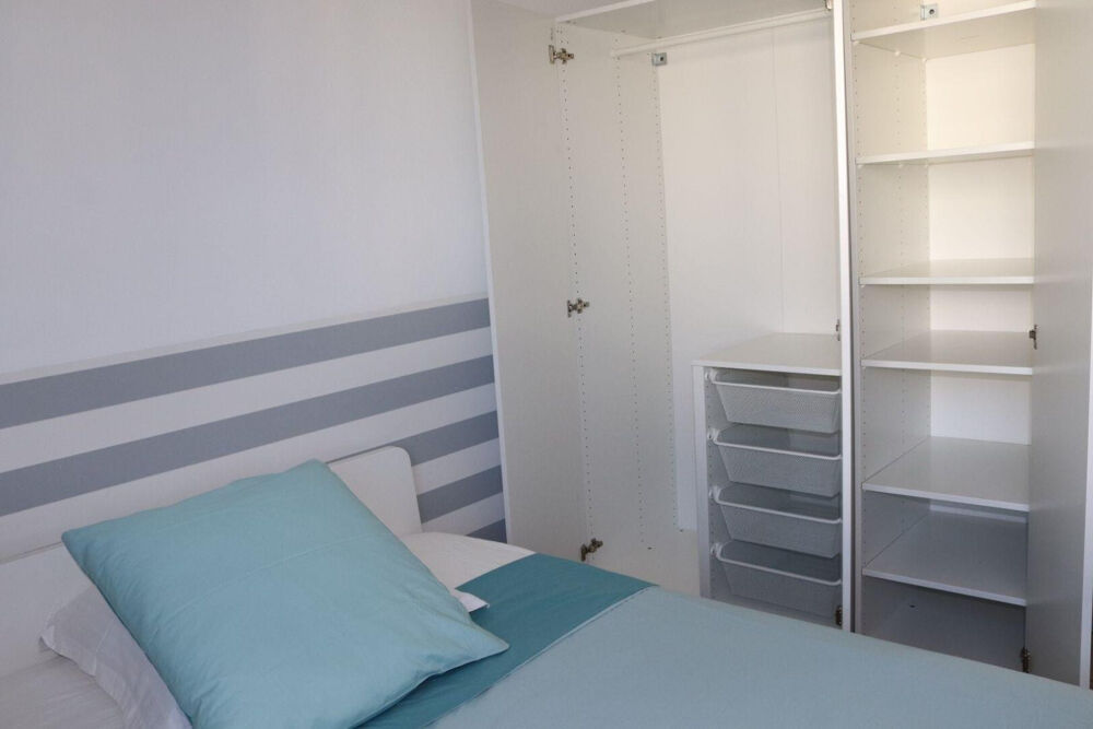   Chambre à louer proche UT Lyon 1 et Groupe INSA Villeurbanne