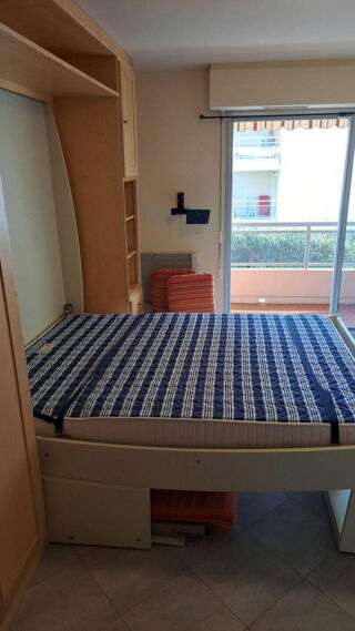 Location Appartement Studio vue mer 25m² proche commodités + garage Roquebrune-cap-martin