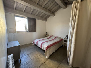 Location Appartement Beau T2 lumineux à louer avec terrasse couverte Barbentane