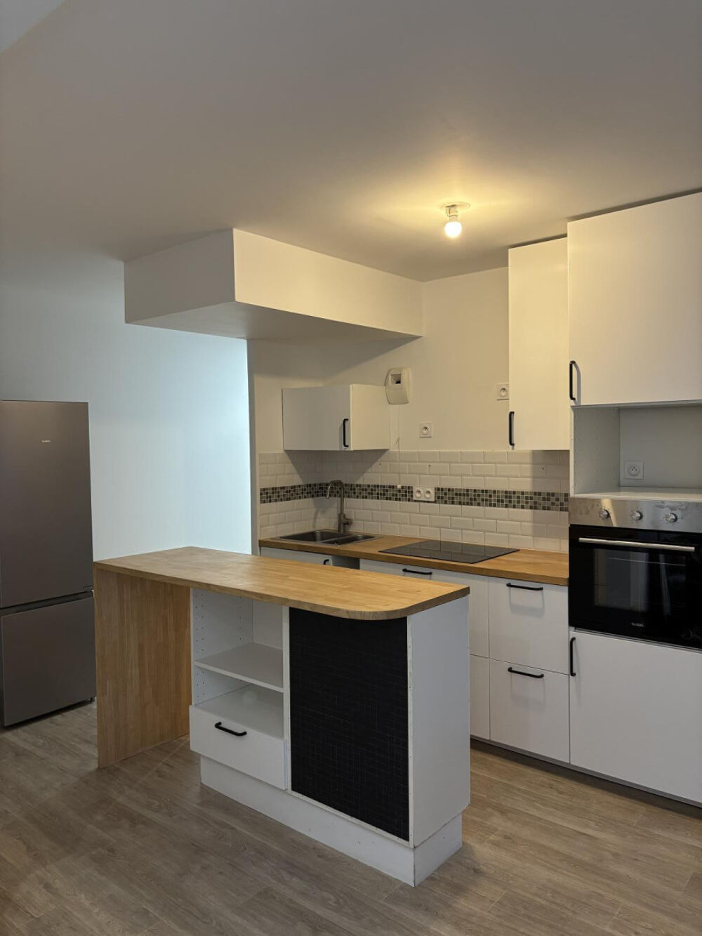 Location Appartement 2pièces 47m2 parking 300m Bras de Fer Genopole Évry-courcouronnes