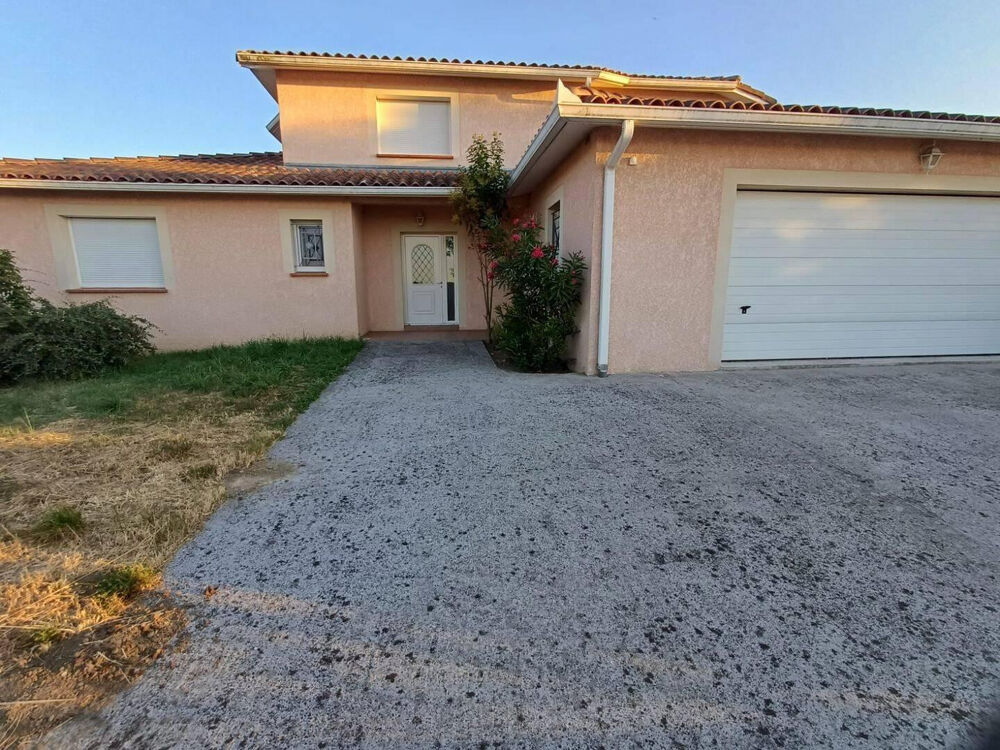 Location Maison Villa T6 de 205 m2 habitable avec piscine Aussonne