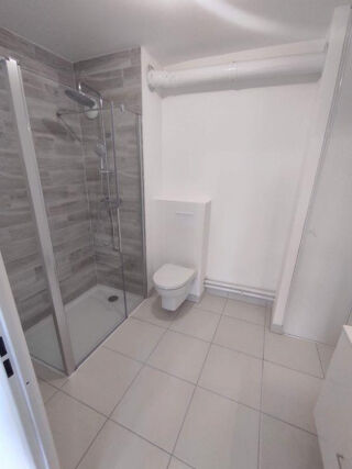  Appartement à louer 2 pièces 40 m²