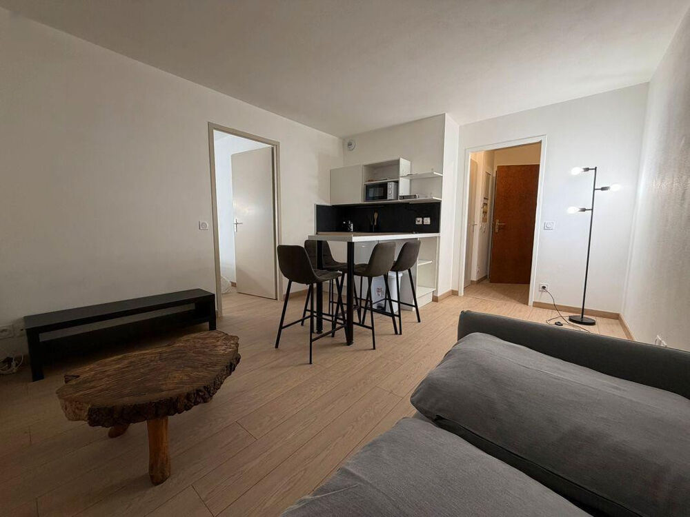 Location Appartement Beau T2 refait à neuf 27m² Nantes