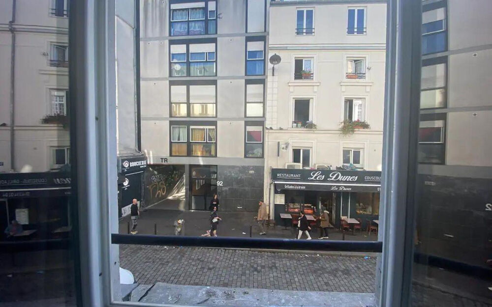 Location Appartement Beau studio meublé 23m² Paris 10