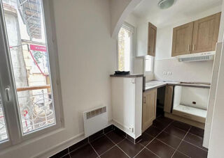 Location Appartement Studio refait à neuf à Maisons Alfort Maisons-alfort