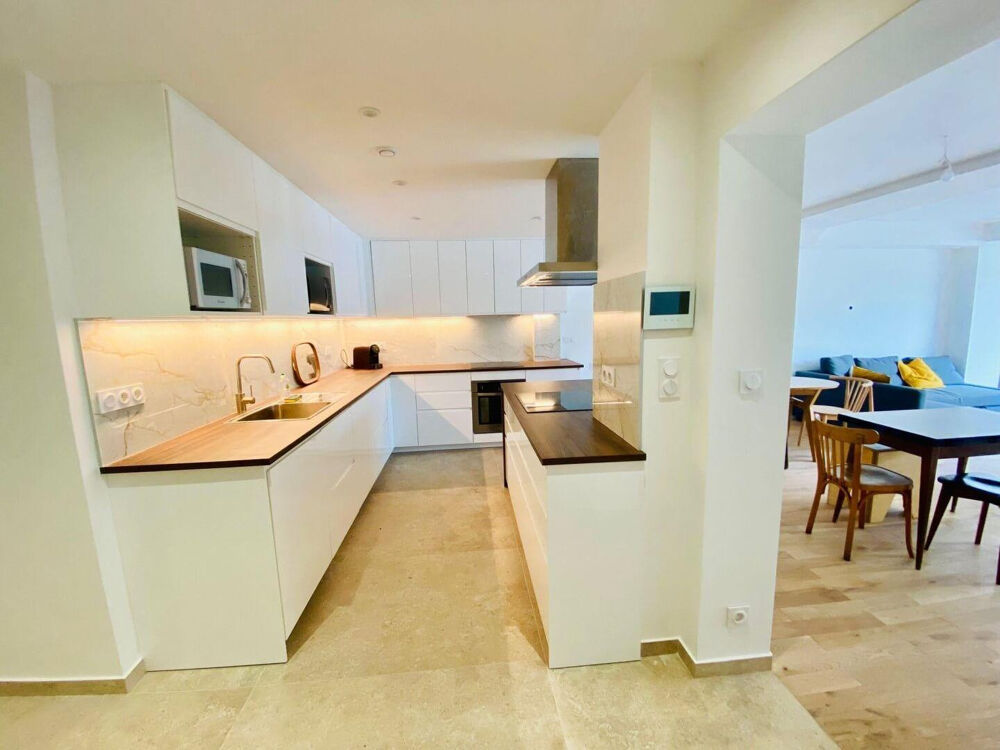   Magnifique coliving 250m² metro Gainsbourg M11 Paris 20
