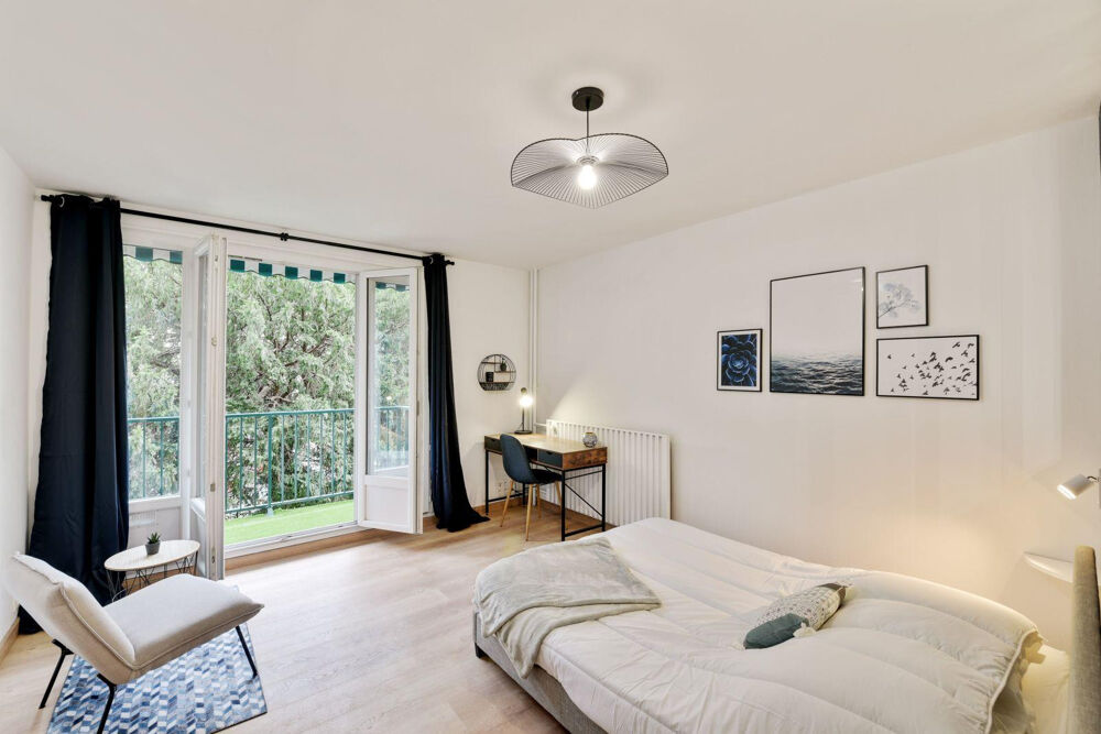 Location Appartement Chambre 20m2 avec sdb et balcon privé - au calme Grenoble