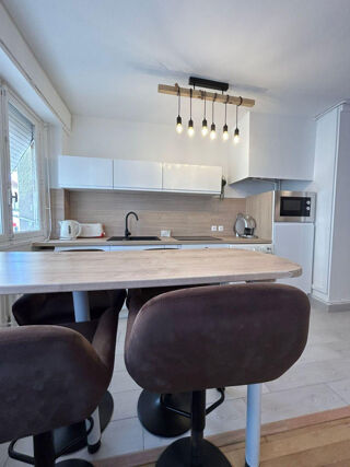 Location Appartement Beau 2P meublé 45m² très agréable aux Lilas Les lilas