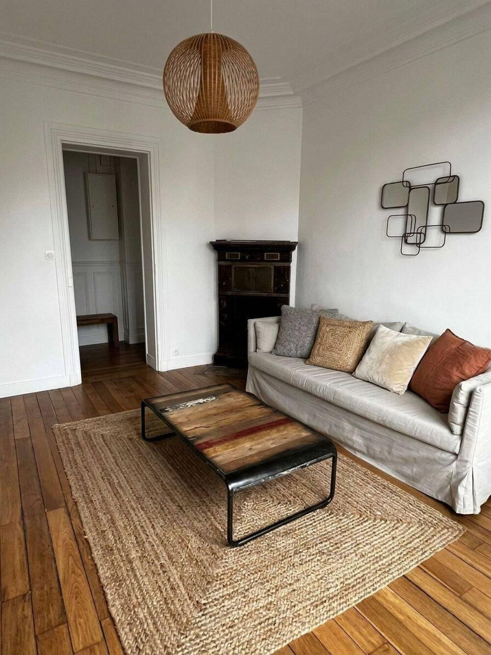 Location Appartement Paris 16e – Proche Seine – 72,6 m² meublé rénové – Paris 16