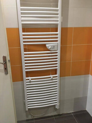 Appartement à louer 2 pièces 42 m²