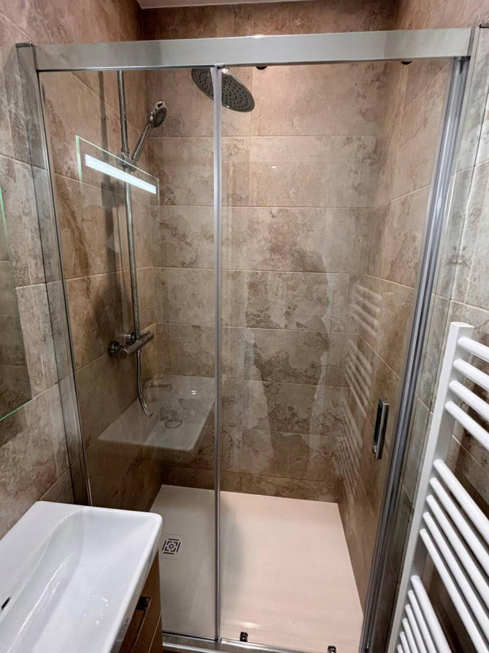 Location Appartement Très beau 2 pièces refait à neuf Nanterre