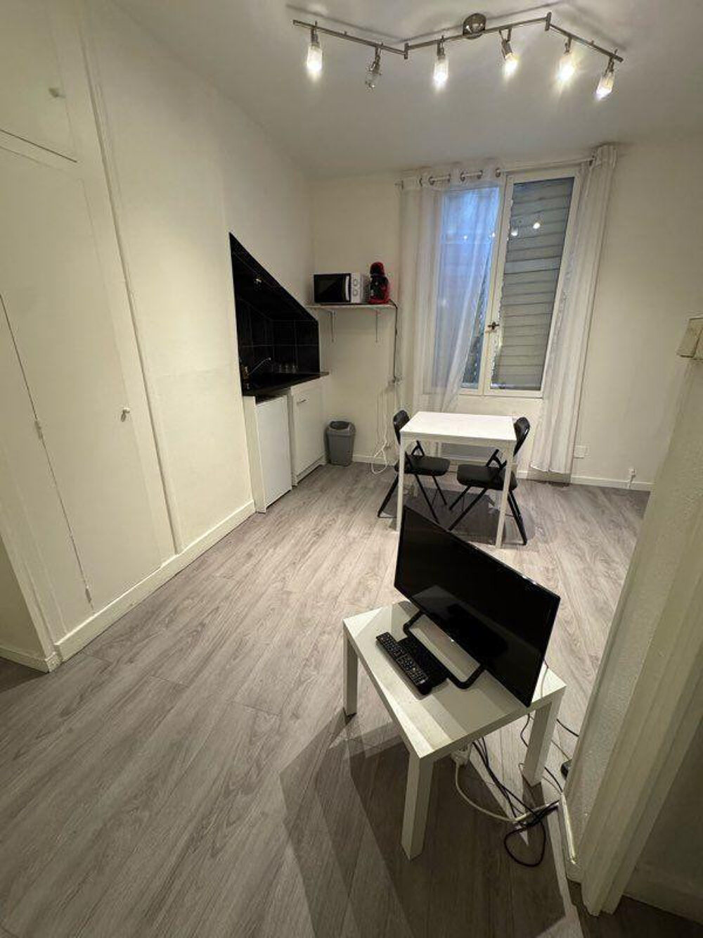 Location Appartement APPARTEMENT MEUBLÉ 19m2 secteur gare Nancy
