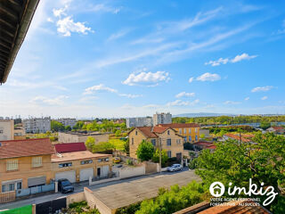 Vente Appartement T2 lumineux au calme, cave et parking en résidence Vaulx-en-velin