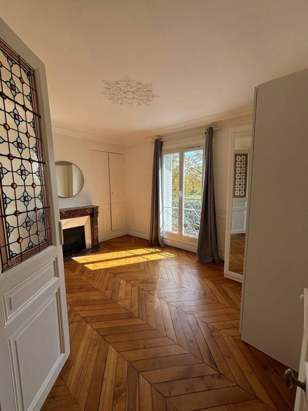 Location Appartement Beau meublé de 74 m2 avec charme de l'ancie Courbevoie
