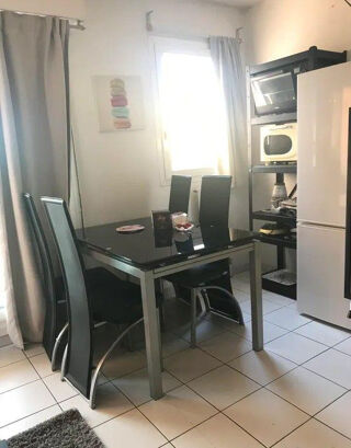  Appartement à louer 1 pièce 38 m²