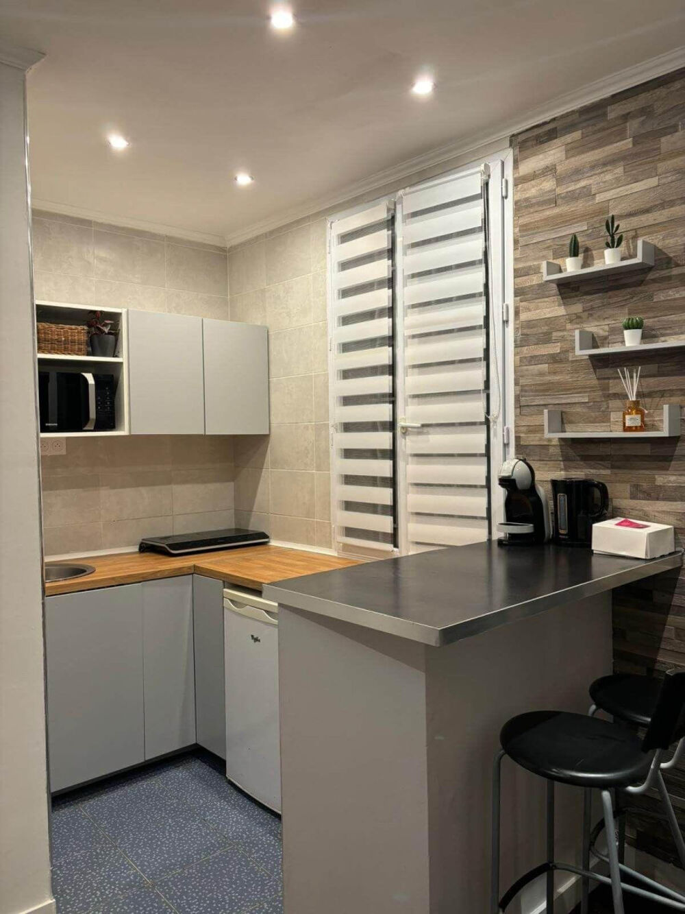 Location Appartement Beau 2P meublé 30m² proche Hôtel de ville Courbevoie