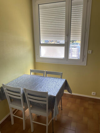  Appartement à louer 1 pièce 70 m²