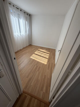  Appartement à louer 3 pièces 56 m²