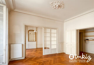 Vente Appartement Paris 11e – Appartement Haussmannien de 119 m² Paris 11