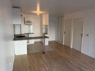 Location Appartement Grand 2 pièces 41 m² avec Parking La garenne-colombes