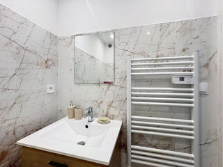 Location Appartement Beau studio 34m² Bail mobilité Nice