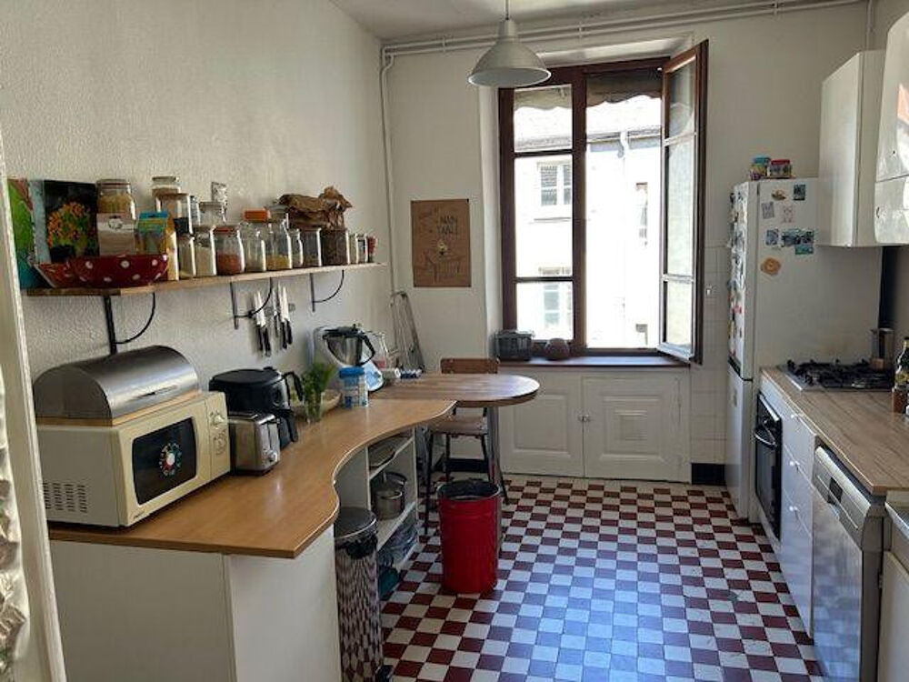 Location Appartement GRAND APPARTEMENT T4 LUMINEUX AVEC BALCON Grenoble
