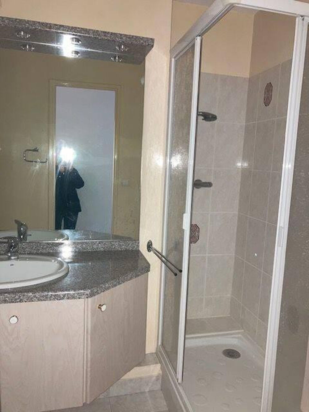 Location Appartement Beau F3 60m² bien situé avec de nombreux atouts Limoges