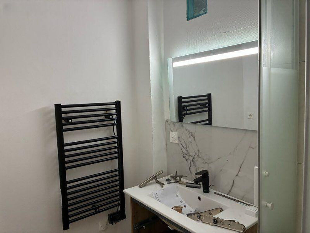 Location Appartement Beau T2 43m² au calme rénové Lille