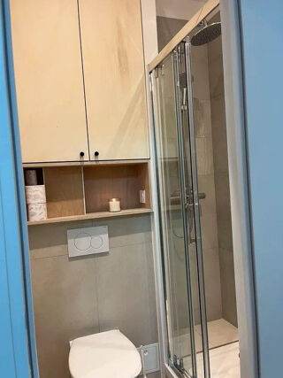 Location Appartement Beau studio 20m² meublé rénové à neuf Paris 9