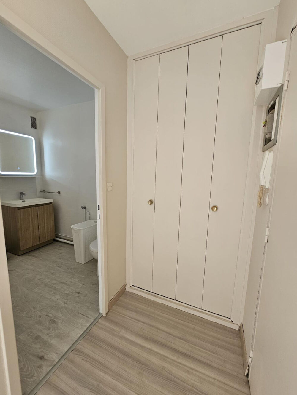 Location Appartement Angers T1BIS lumineux meublé Angers