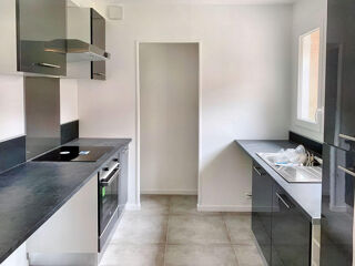  Maison à louer 5 pièces 90 m²