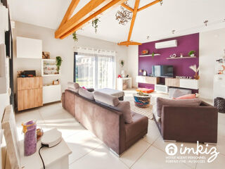 Vente Maison Maison 2016, DPE A, 145m², piscine, terrain 760m² Saint-pierre-de-chandieu
