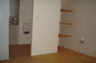 Location Appartement FI  MEZZANINE ST CYR Béziers