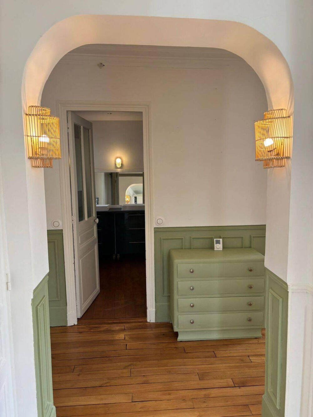 Location Appartement Beau meublé de 74 m2 avec charme de l'ancie Courbevoie