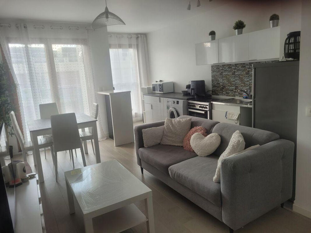 Location Appartement Sous-location dans 2P 40m² Arcueil