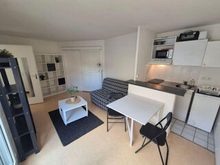  Appartement à louer 1 pièce 31 m²