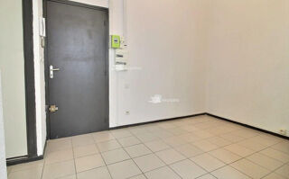 Location Appartement Beau 2P 25m² agréable rénové calme Centre ville Saint-Étienne