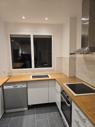  Appartement à louer 1 pièce 49 m²