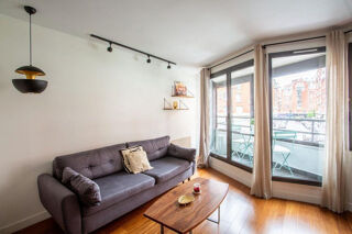Location Appartement Beau 2P meublé 34m² avec balcon Paris 18