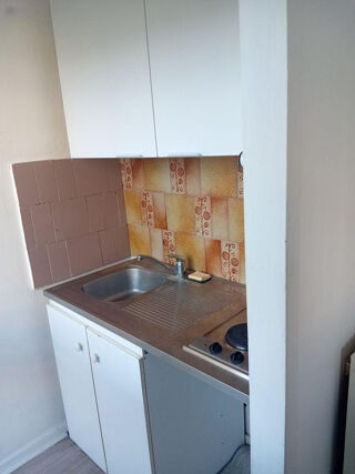  Appartement à louer 1 pièce 21 m²
