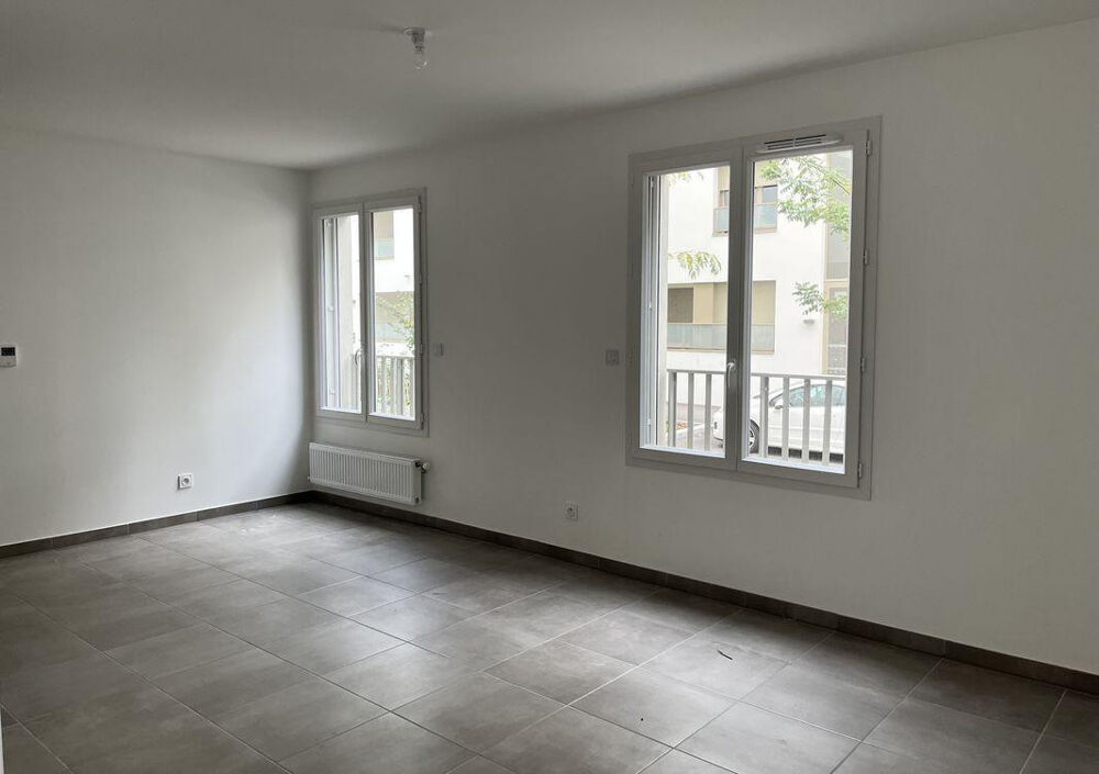 Location Appartement Grand 2 pièces à Nanterre proche La Défense Nanterre