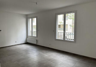 Location Appartement Grand 2 pièces à Nanterre proche La Défense Nanterre